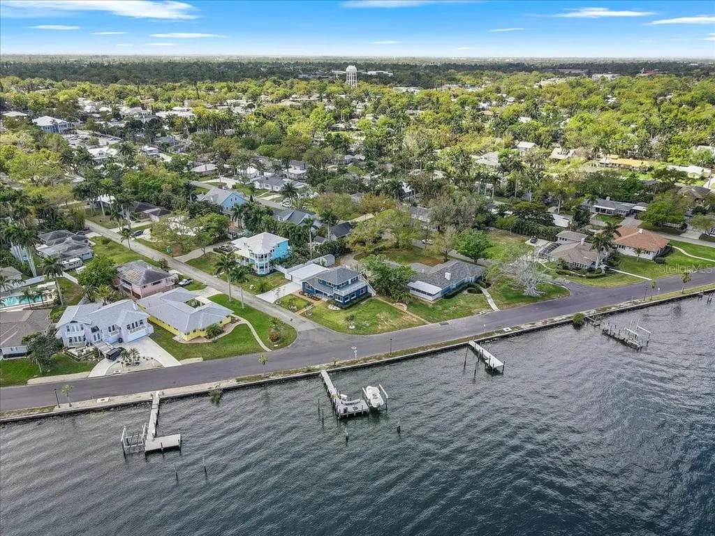 2201 Riverview Boulevard Bradenton FL 34205