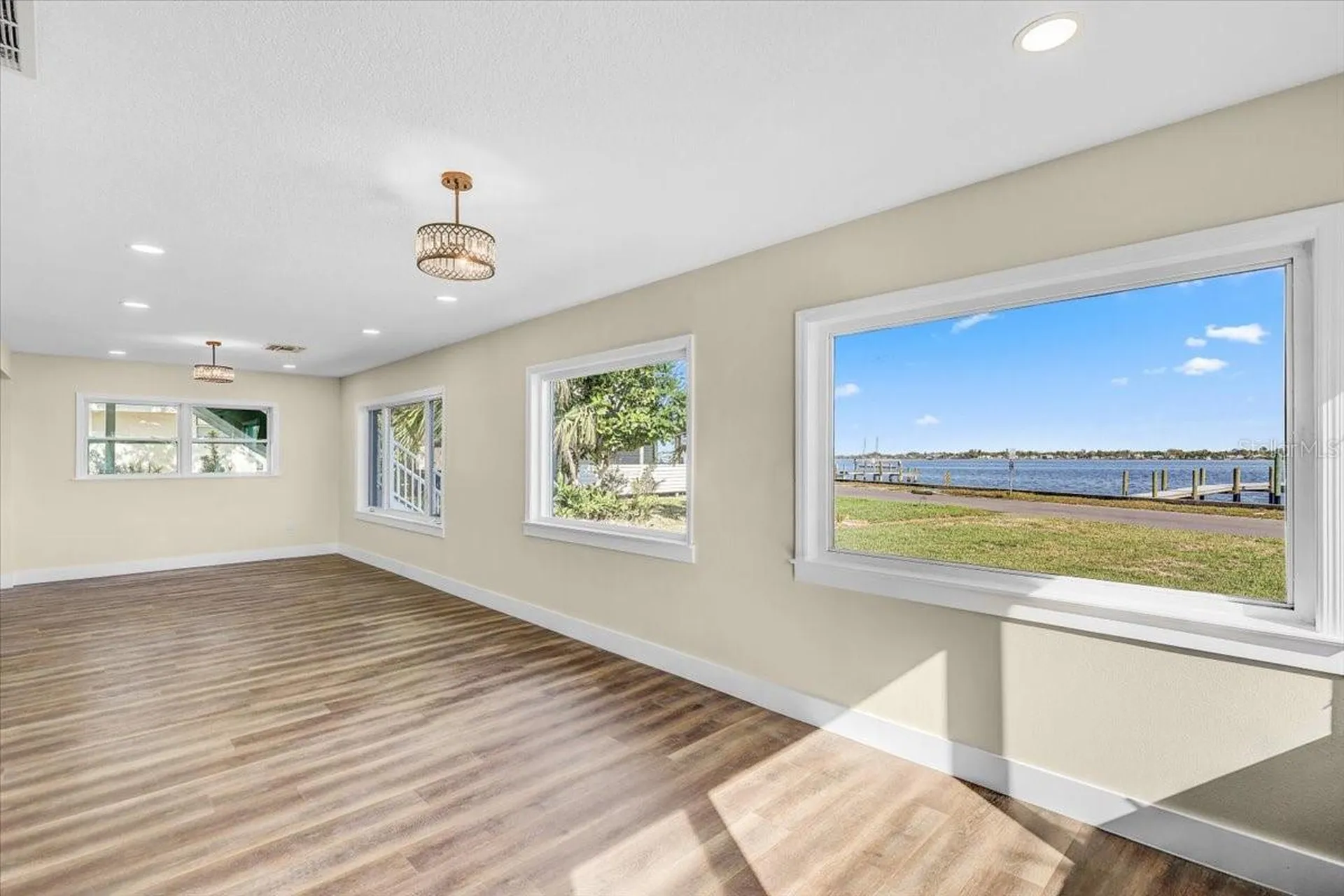2201 Riverview Boulevard Bradenton FL 34205
