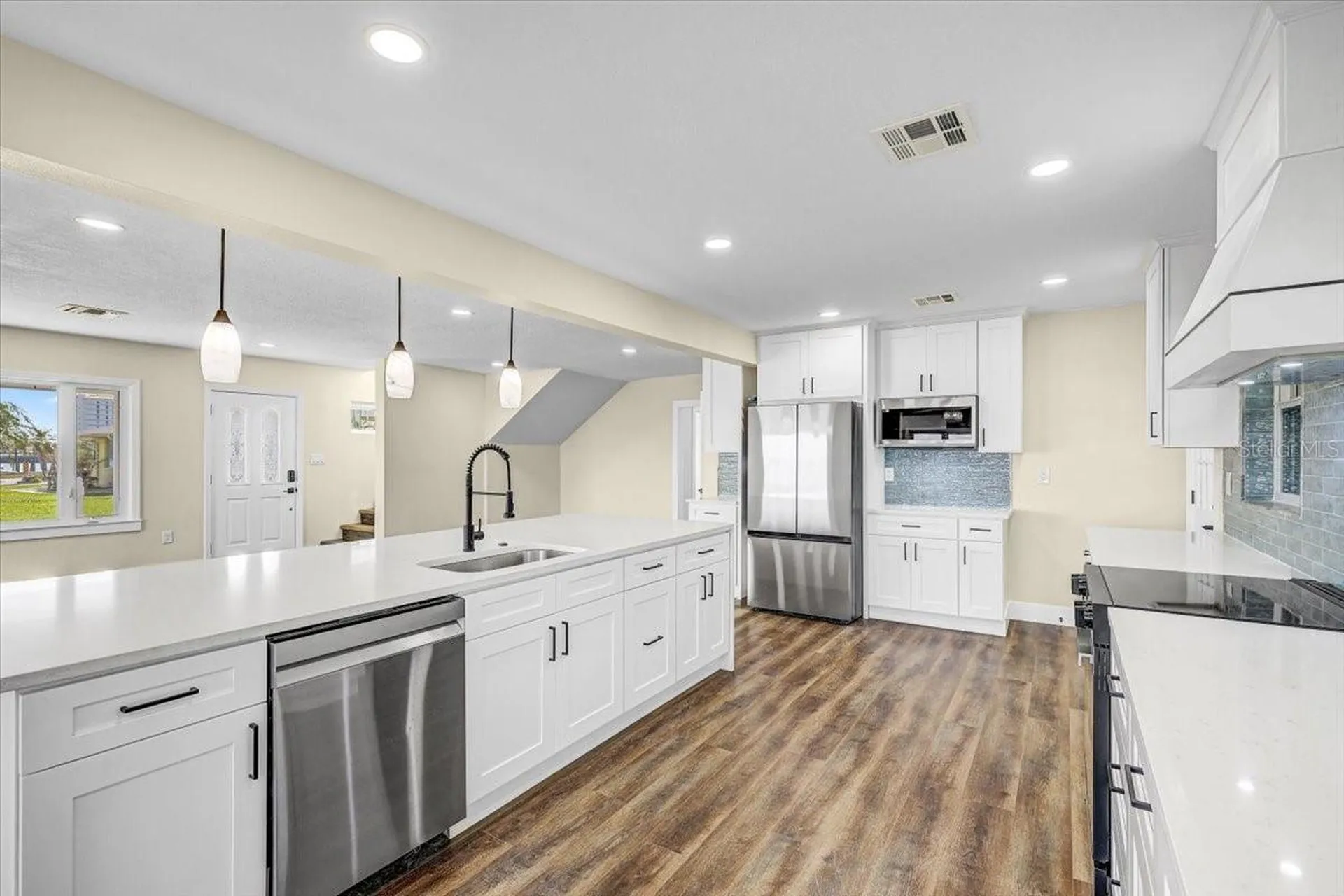 2201 Riverview Boulevard Bradenton FL 34205
