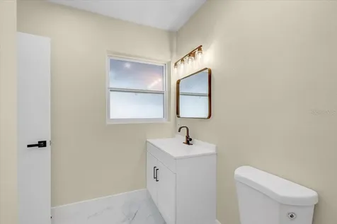 2201 Riverview Boulevard Bradenton FL 34205