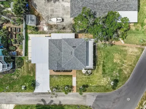 2201 Riverview Boulevard Bradenton FL 34205