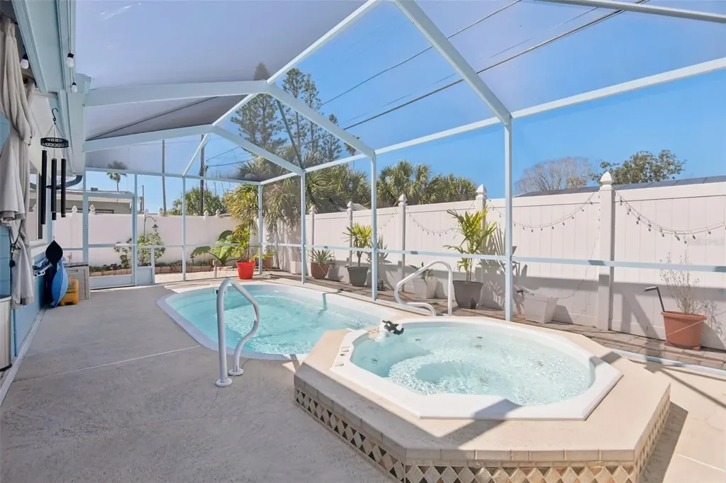 204 160th Avenue Redington Beach FL 33708