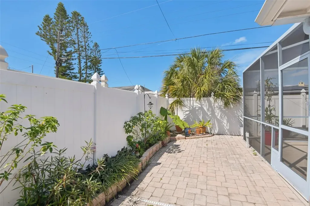 204 160th Avenue Redington Beach FL 33708