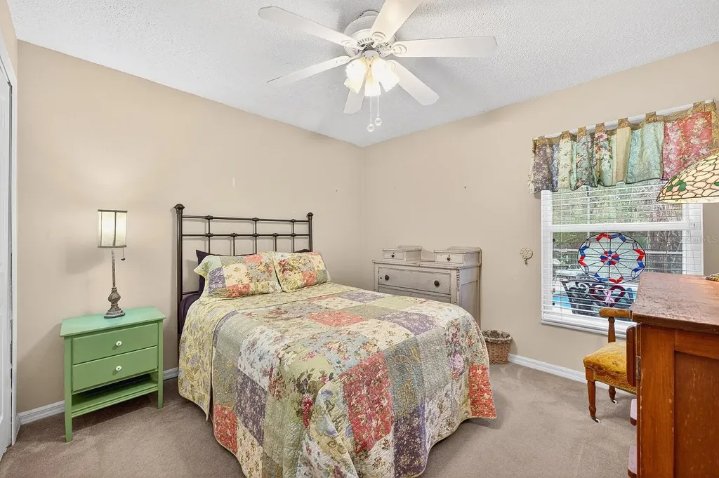 10223 Dean Point Place Orlando FL 32825