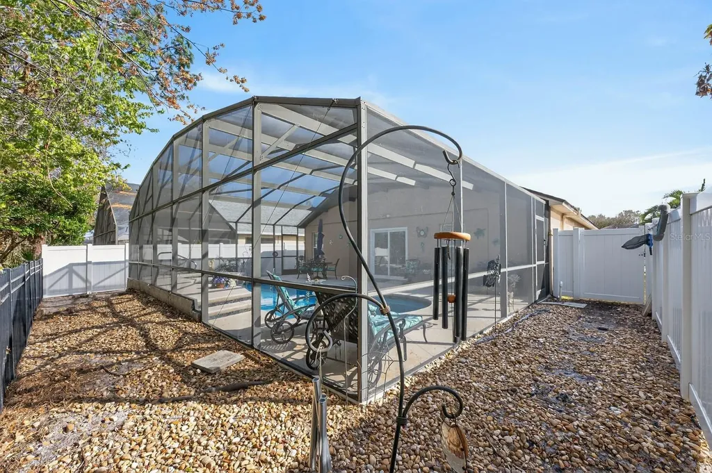 10223 Dean Point Place Orlando FL 32825