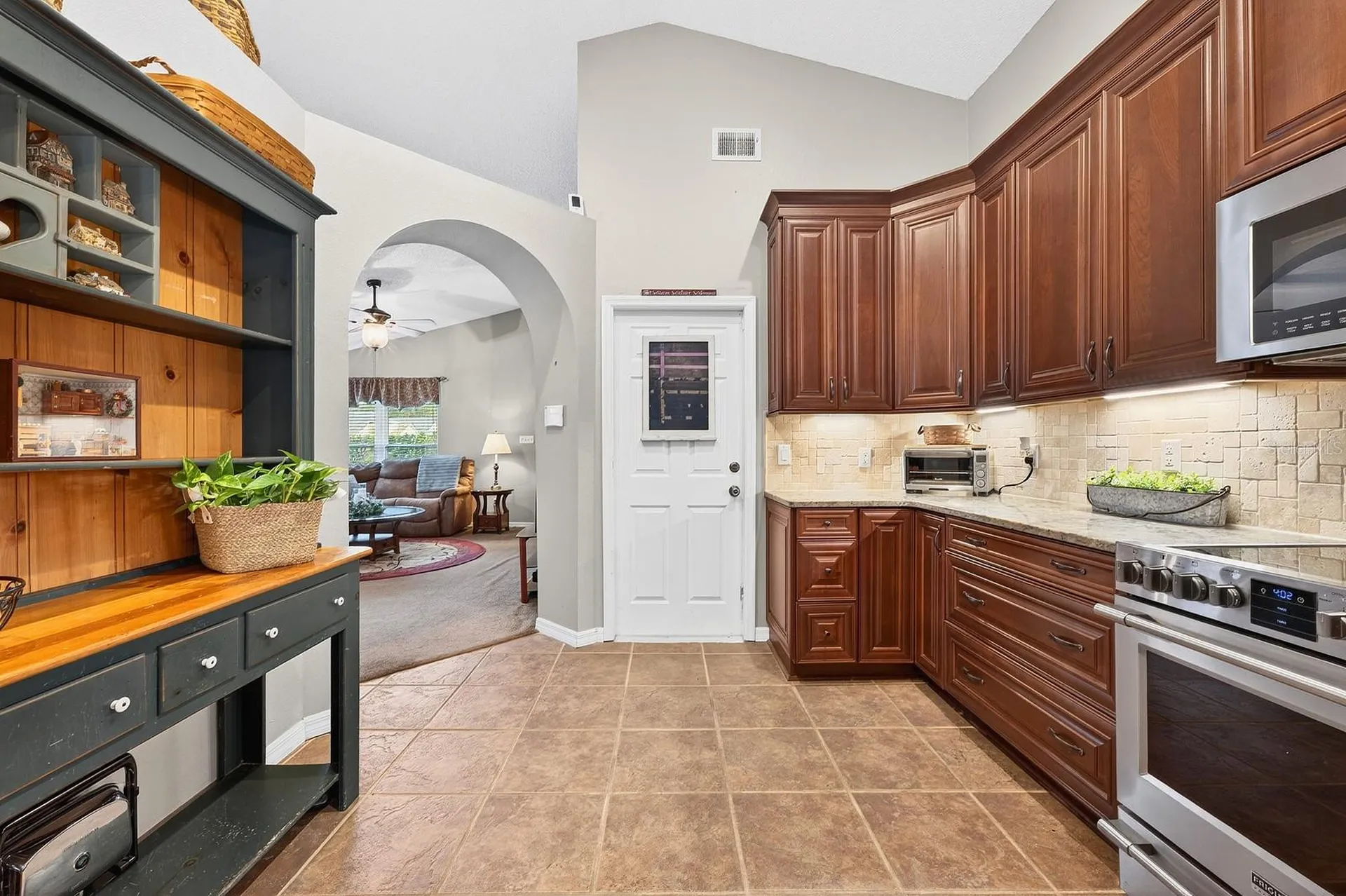 10223 Dean Point Place Orlando FL 32825