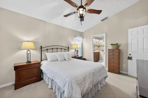10223 Dean Point Place Orlando FL 32825