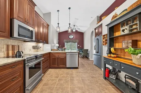 10223 Dean Point Place Orlando FL 32825