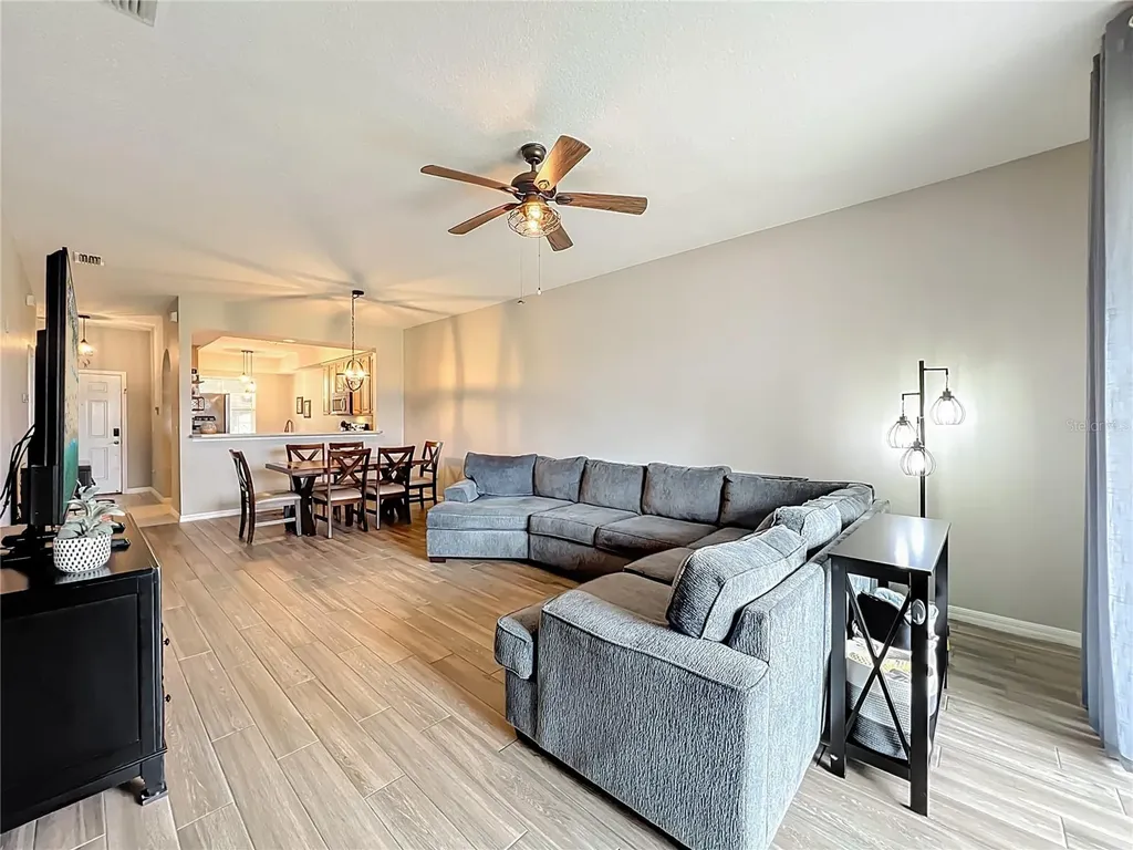 9417 Myrtle Creek Lane Orlando FL 32832