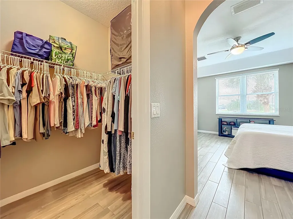 9417 Myrtle Creek Lane Orlando FL 32832