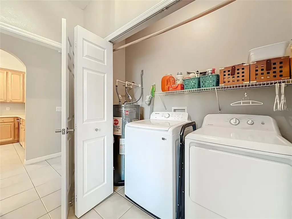 9417 Myrtle Creek Lane Orlando FL 32832