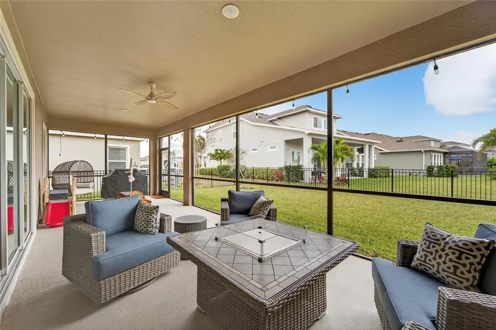 5604 Wayfarer Avenue Apollo Beach FL 33572