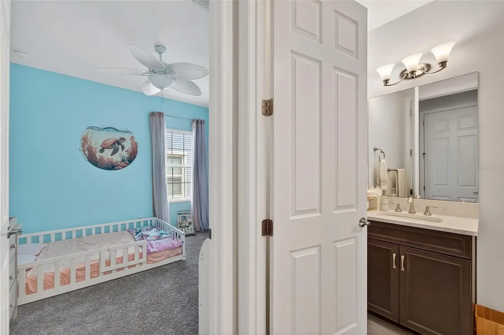 5604 Wayfarer Avenue Apollo Beach FL 33572
