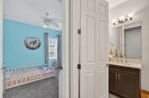 5604 Wayfarer Avenue Apollo Beach FL 33572
