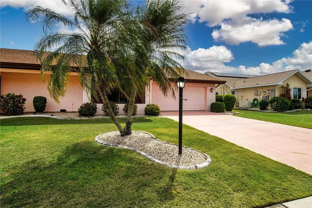 1605 Dower Way Sun City Center FL 33573