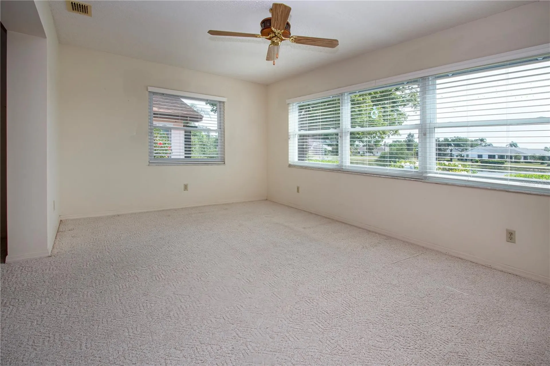 1605 Dower Way Sun City Center FL 33573