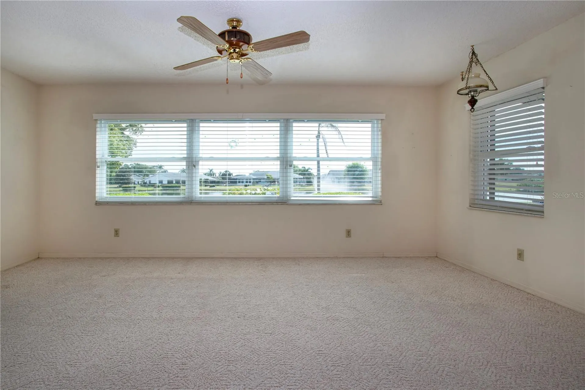 1605 Dower Way Sun City Center FL 33573