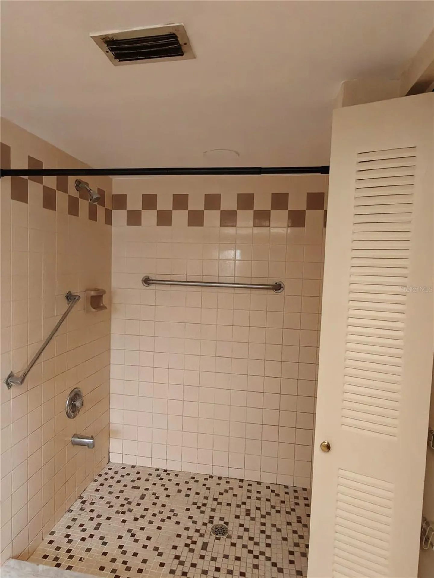 2760 62nd Terrace N St Petersburg FL 33702