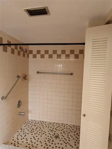 2760 62nd Terrace N St Petersburg FL 33702