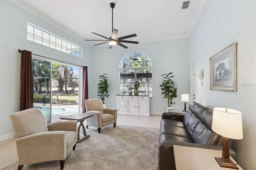 2743 Kissimmee Bay Circle Kissimmee FL 34744