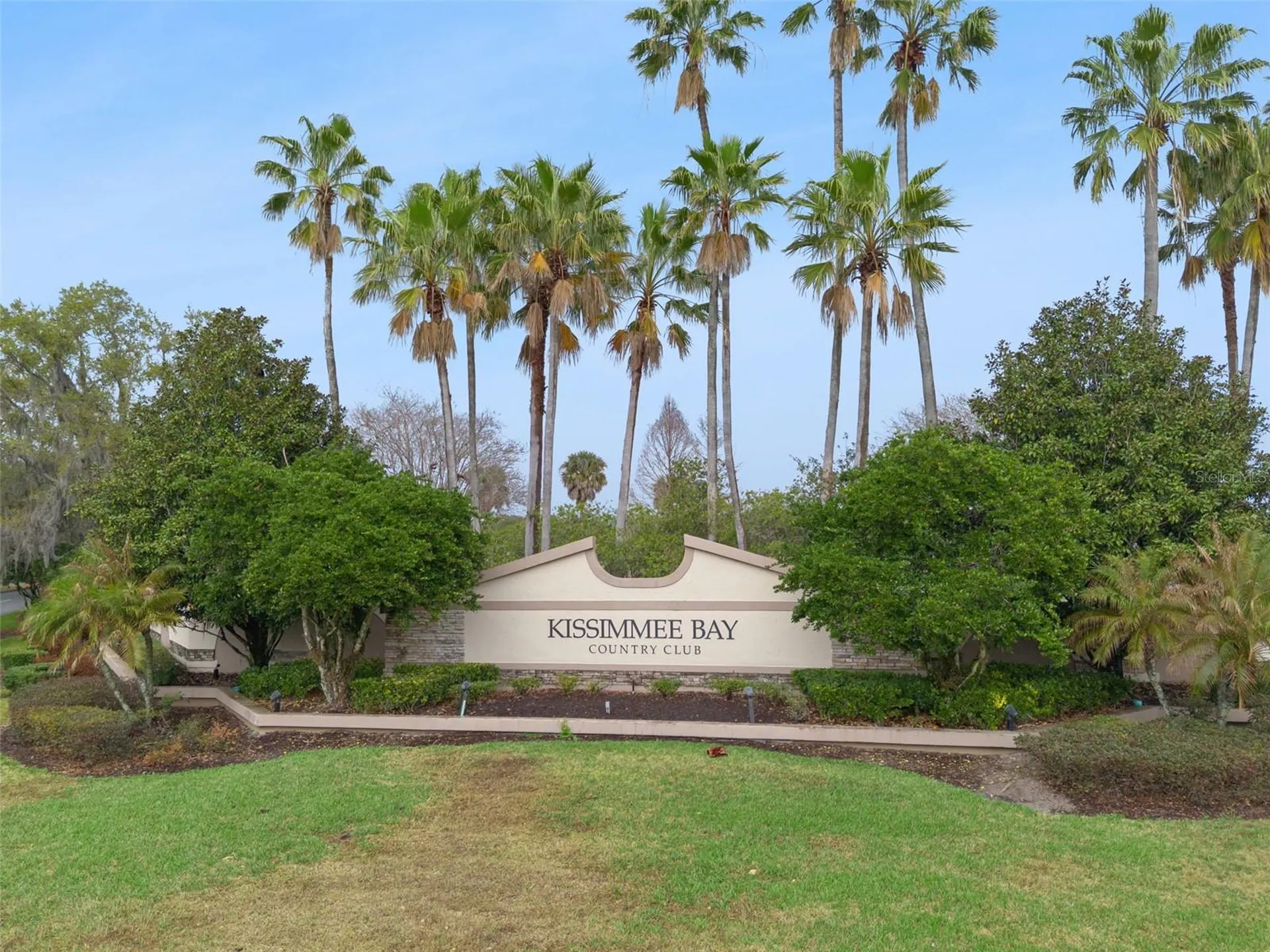 2743 Kissimmee Bay Circle Kissimmee FL 34744