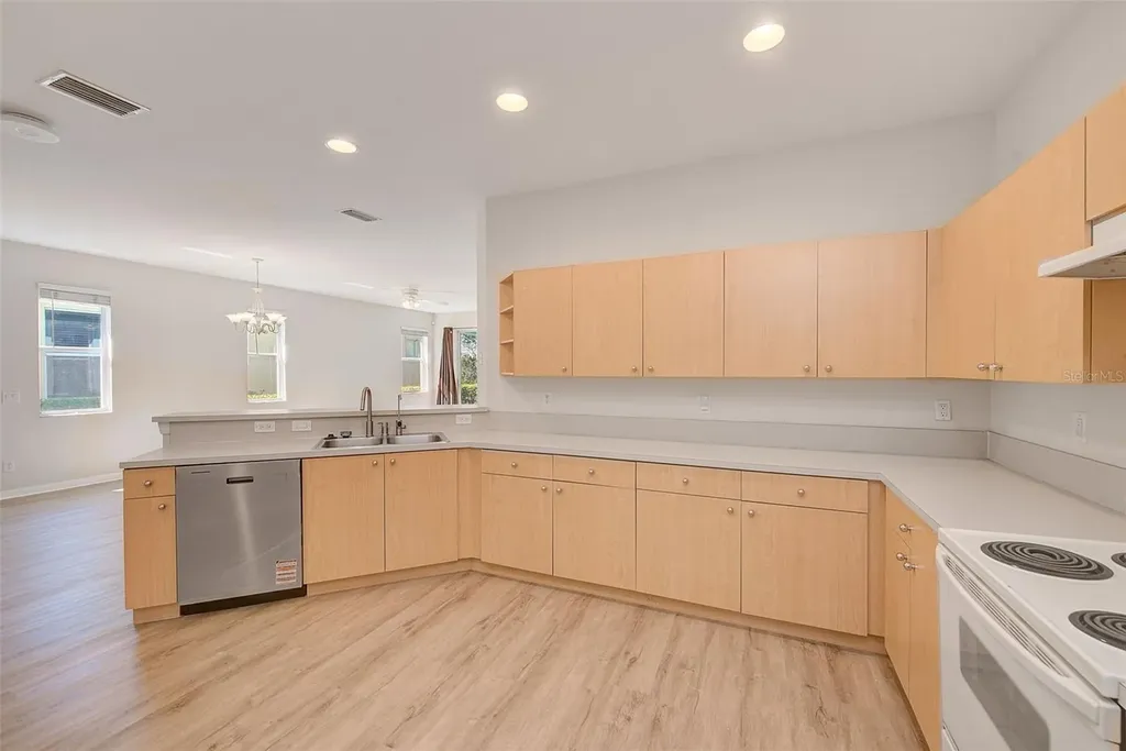 11560 Captiva Kay Drive Riverview FL 33569