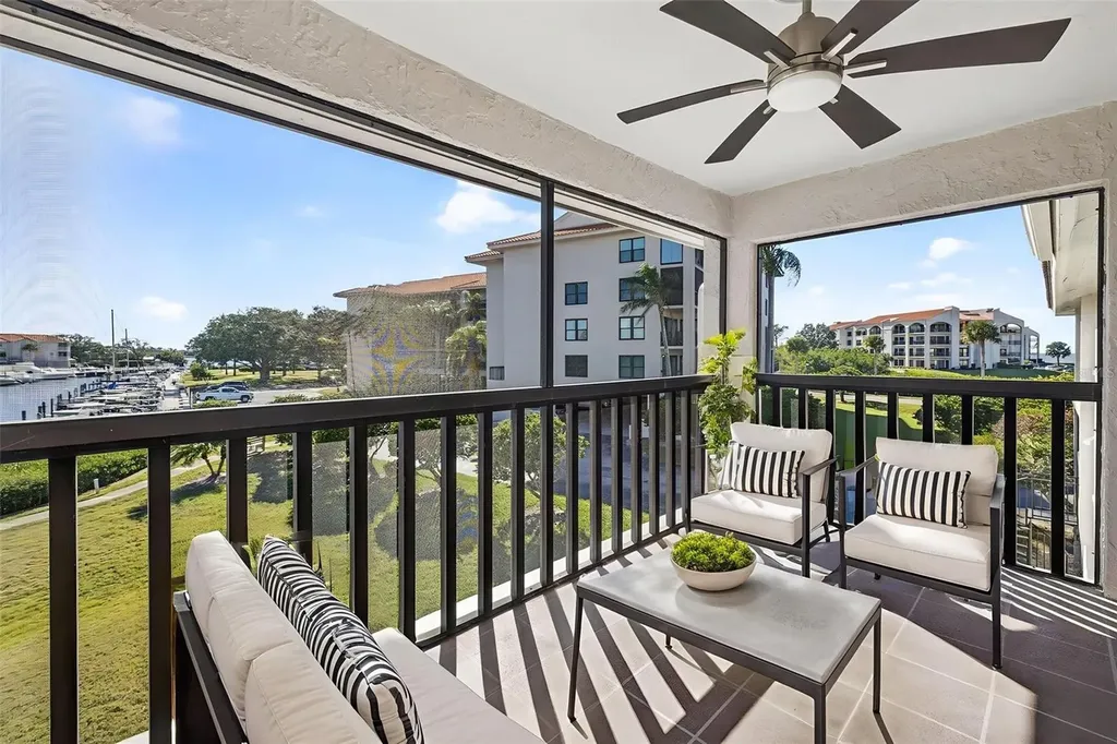1805 Mariner Drive Tarpon Springs FL 34689