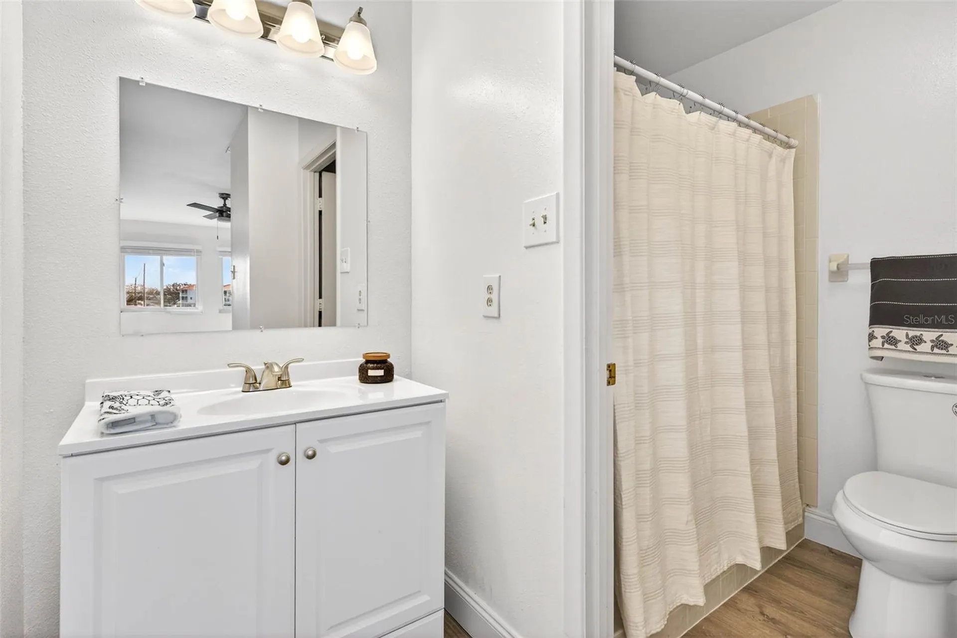 1805 Mariner Drive Tarpon Springs FL 34689