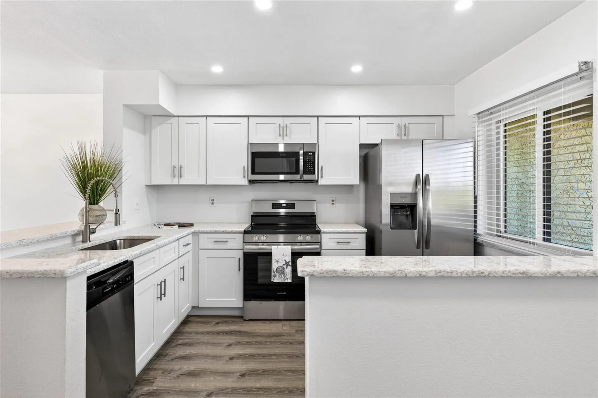 1805 Mariner Drive Tarpon Springs FL 34689