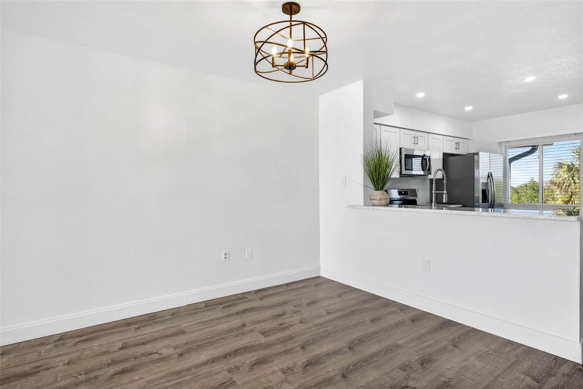 1805 Mariner Drive Tarpon Springs FL 34689