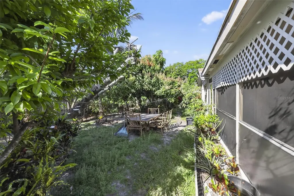 9522 Affirmed Lane Boca Raton FL 33496
