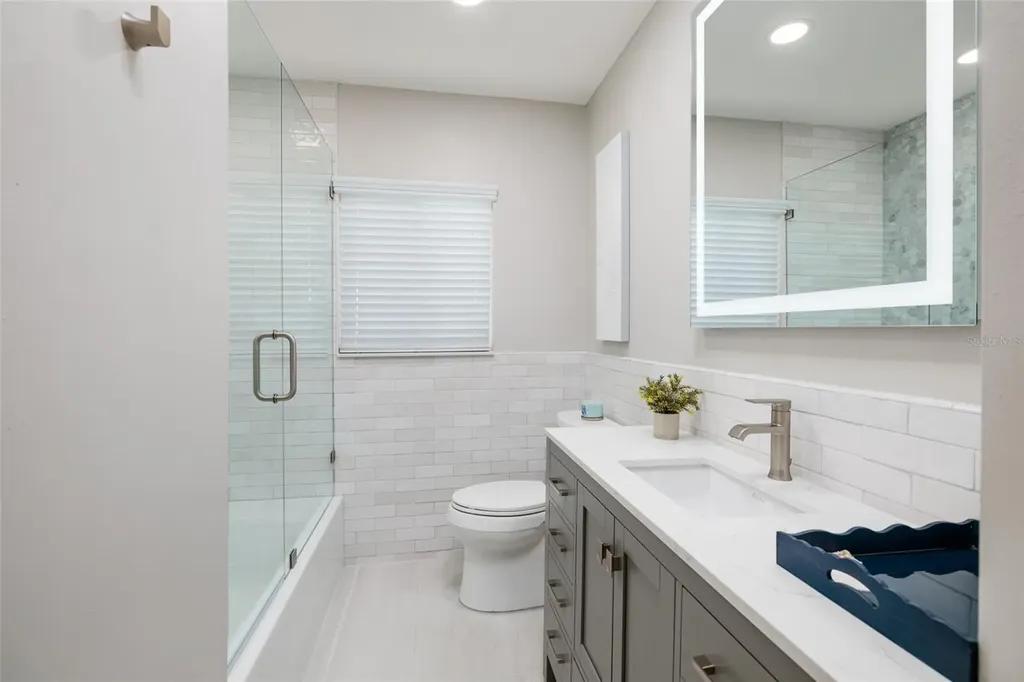 11775 E 4th Street E Treasure Island FL 33706