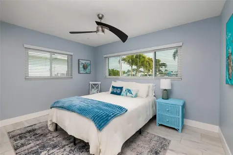 11775 E 4th Street E Treasure Island FL 33706