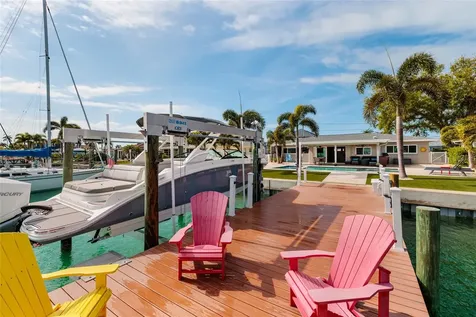11775 E 4th Street E Treasure Island FL 33706