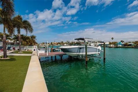 11775 E 4th Street E Treasure Island FL 33706