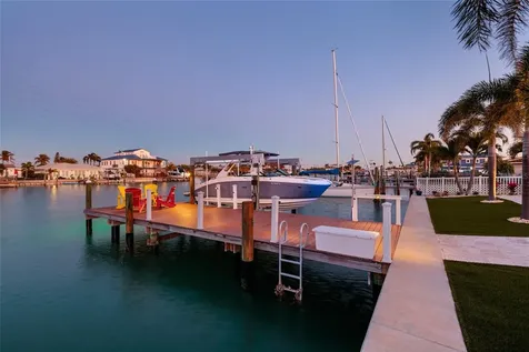 11775 E 4th Street E Treasure Island FL 33706
