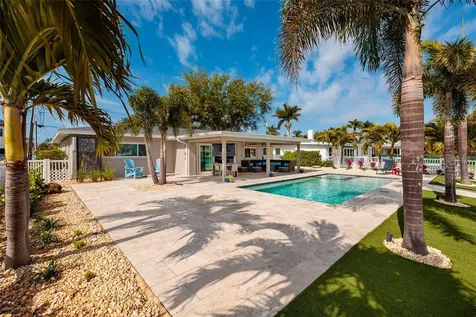 11775 E 4th Street E Treasure Island FL 33706