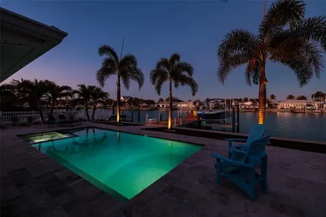 11775 E 4th Street E Treasure Island FL 33706