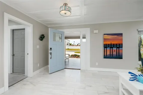11775 E 4th Street E Treasure Island FL 33706