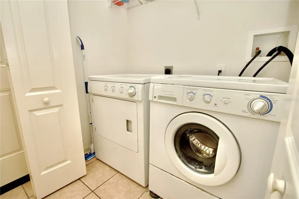 1144 Sleepy Oak Drive Wesley Chapel FL 33543