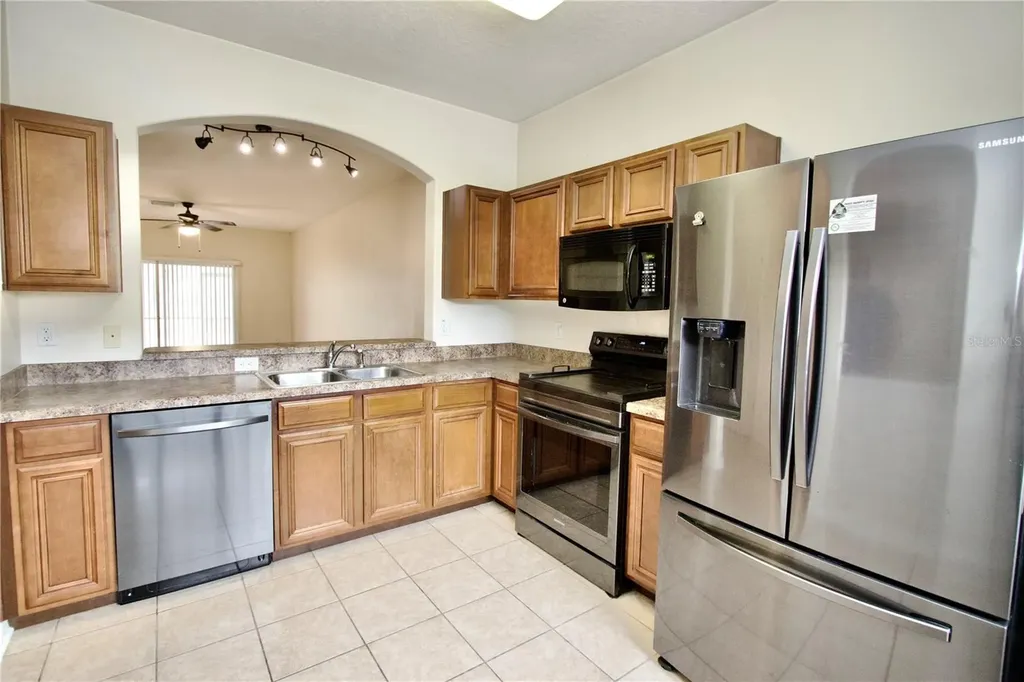 1144 Sleepy Oak Drive Wesley Chapel FL 33543