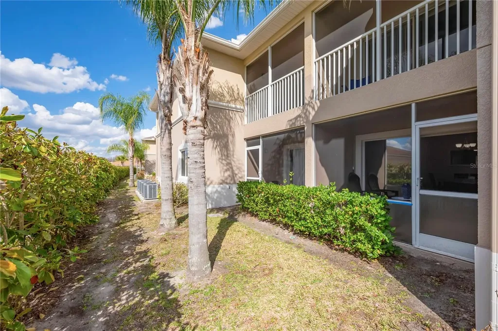 1195 Godavari Way Wesley Chapel FL 33543