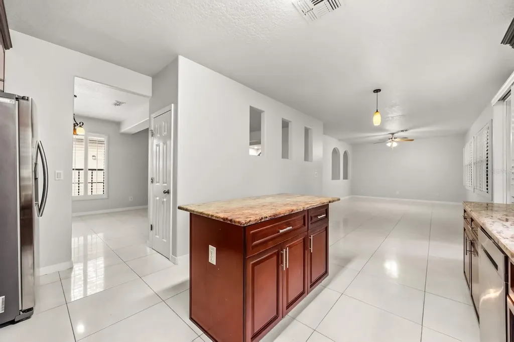 5017 Sweet Cedar Circle Orlando FL 32829