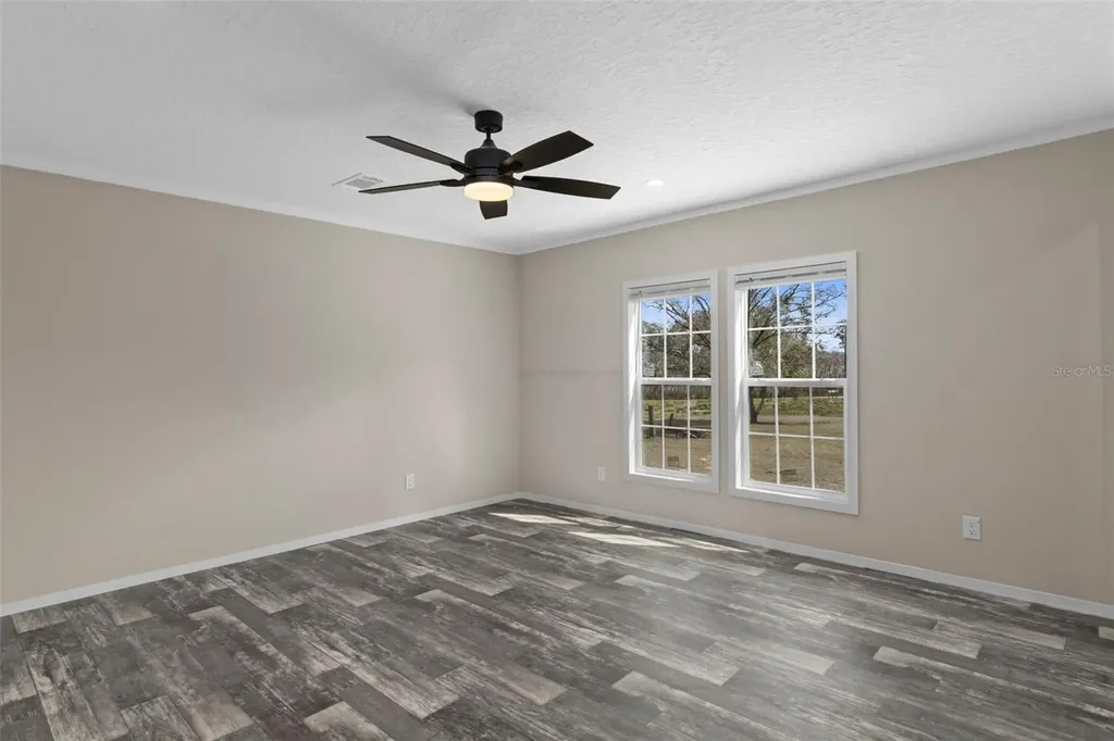 10877 Old Lakeland Highway Dade City FL 33525
