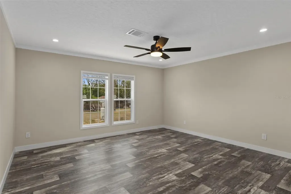 10877 Old Lakeland Highway Dade City FL 33525