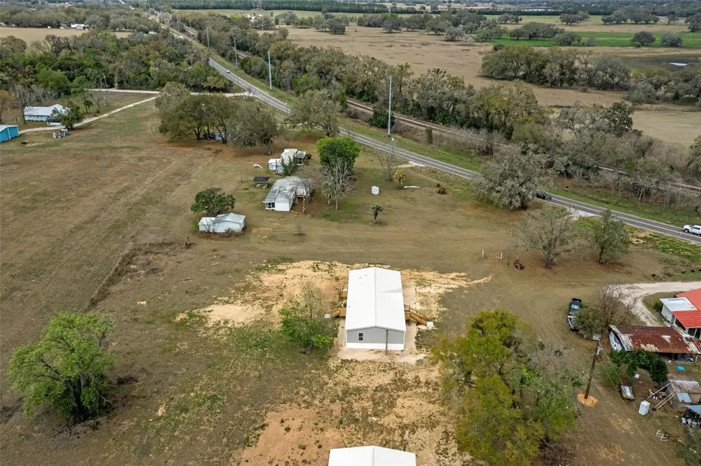 10877 Old Lakeland Highway Dade City FL 33525