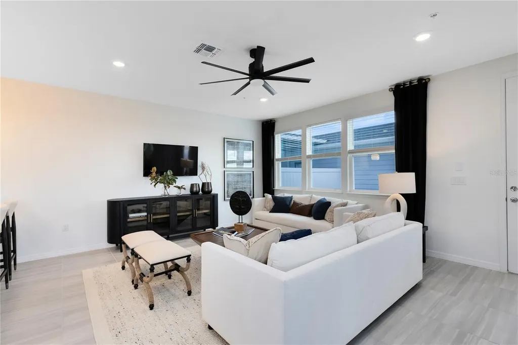 10106 Hadley Street Orlando FL 32829