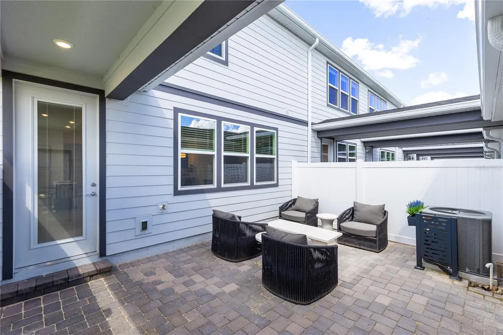 10106 Hadley Street Orlando FL 32829