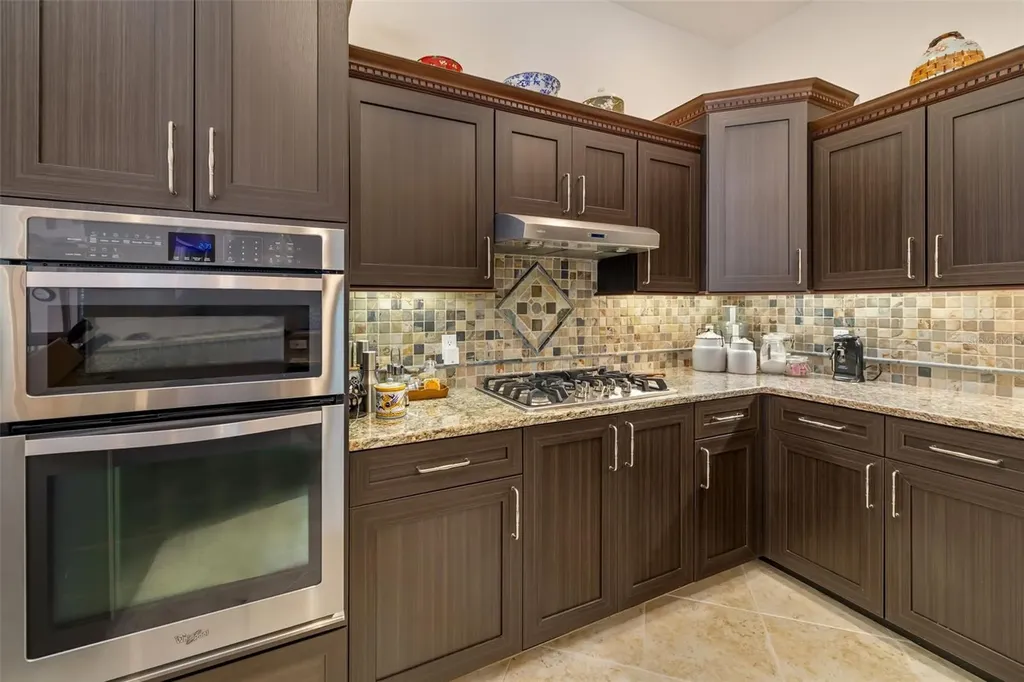 3130 Walter Travis Drive Sarasota FL 34240