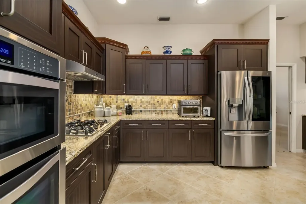 3130 Walter Travis Drive Sarasota FL 34240